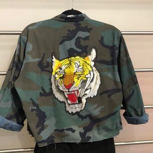 Relove Cropped Camo Jacket with Patches